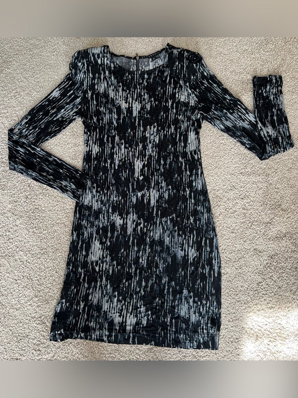 Theory Madelina Storm Cloud LS back zip Abstract Print Mini Sheath Dress Sz 10